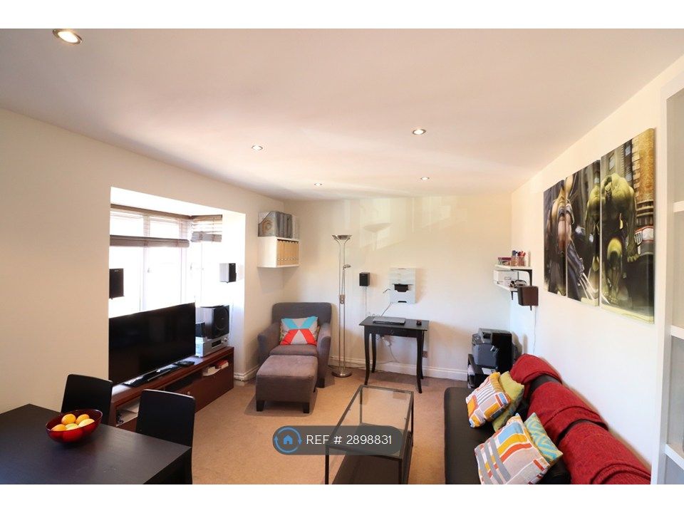 Property photo 1 of 4