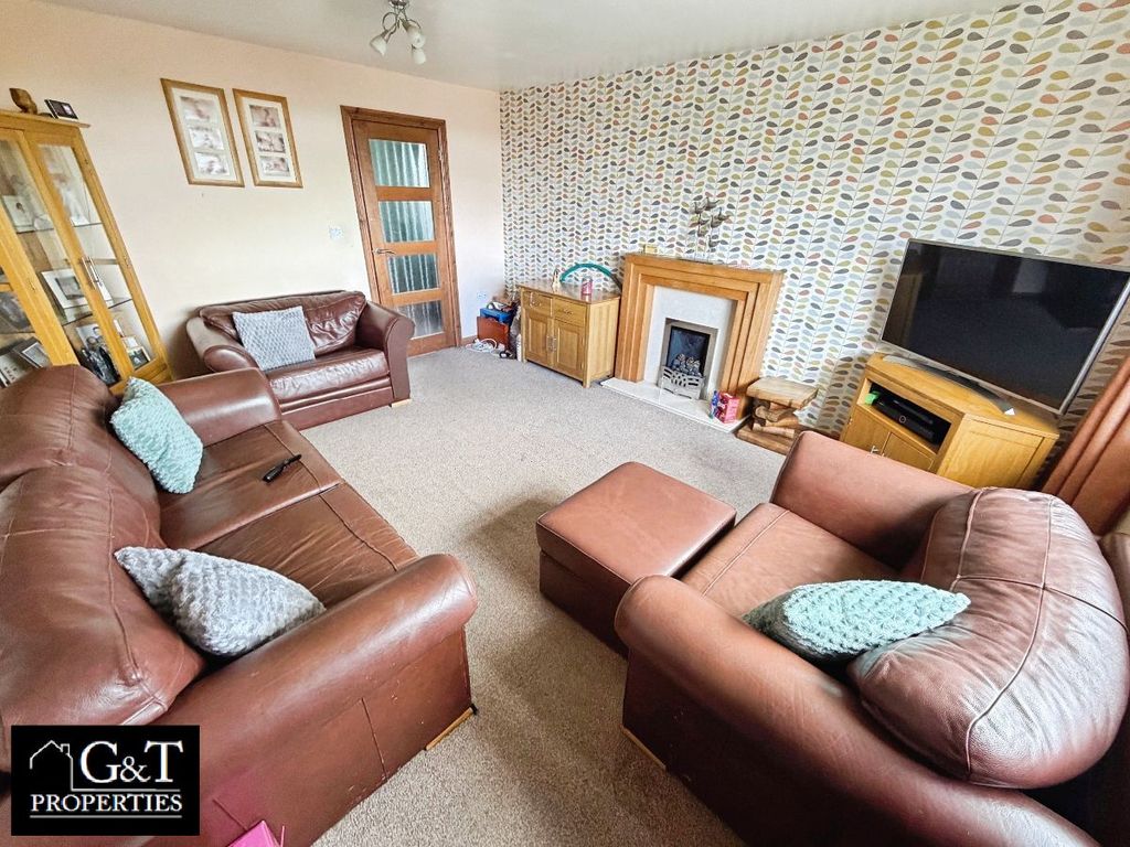 Property photo 2 of 19 Reception Room