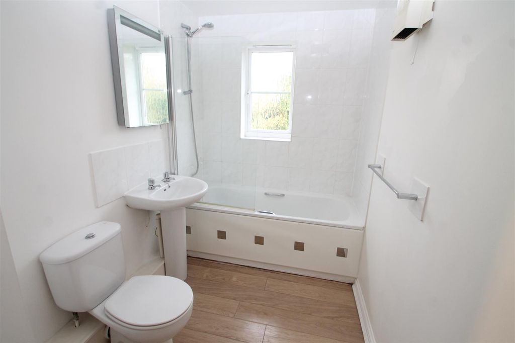 Property photo 3 of 7 Img_0621.Jpg