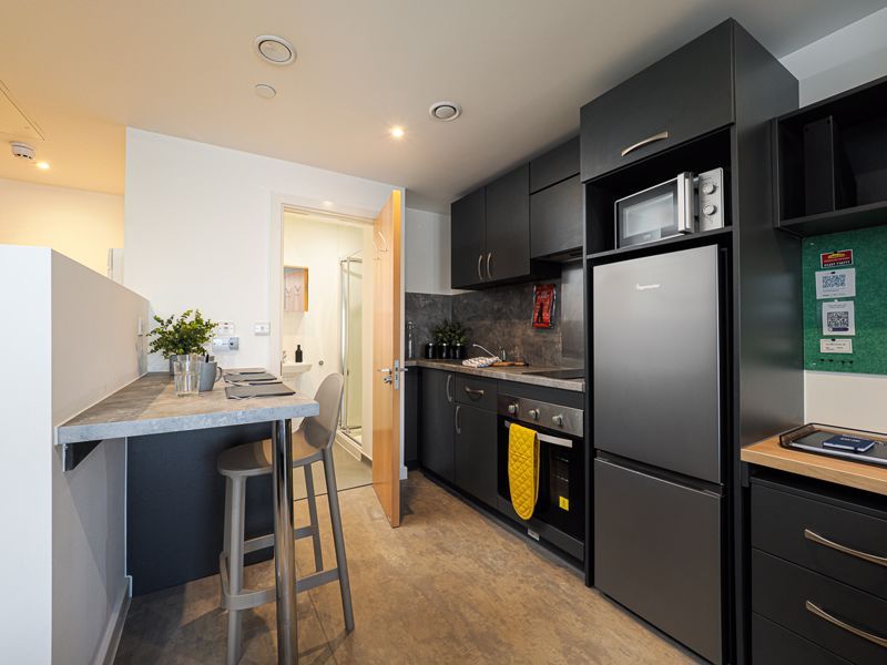 Property photo 3 of 25 Photo 8