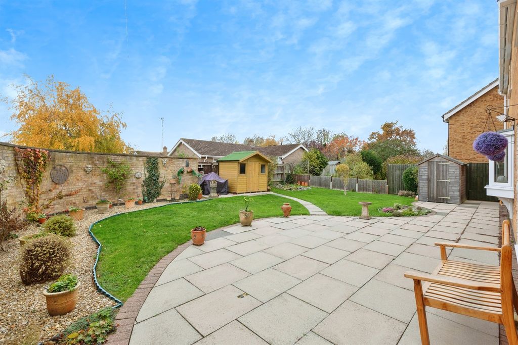 Property photo 3 of 19