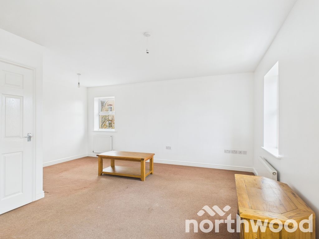 Property photo 2 of 24