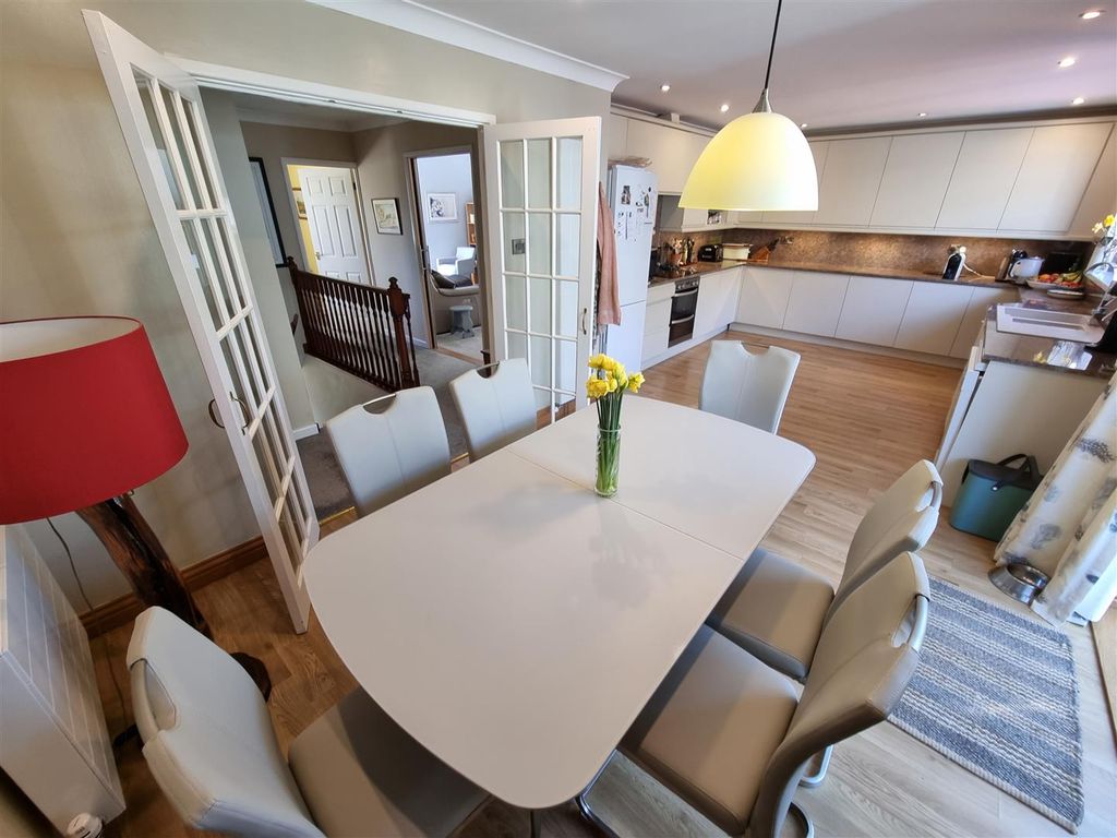 Property photo 3 of 26 Kitchen &amp; Dining Room