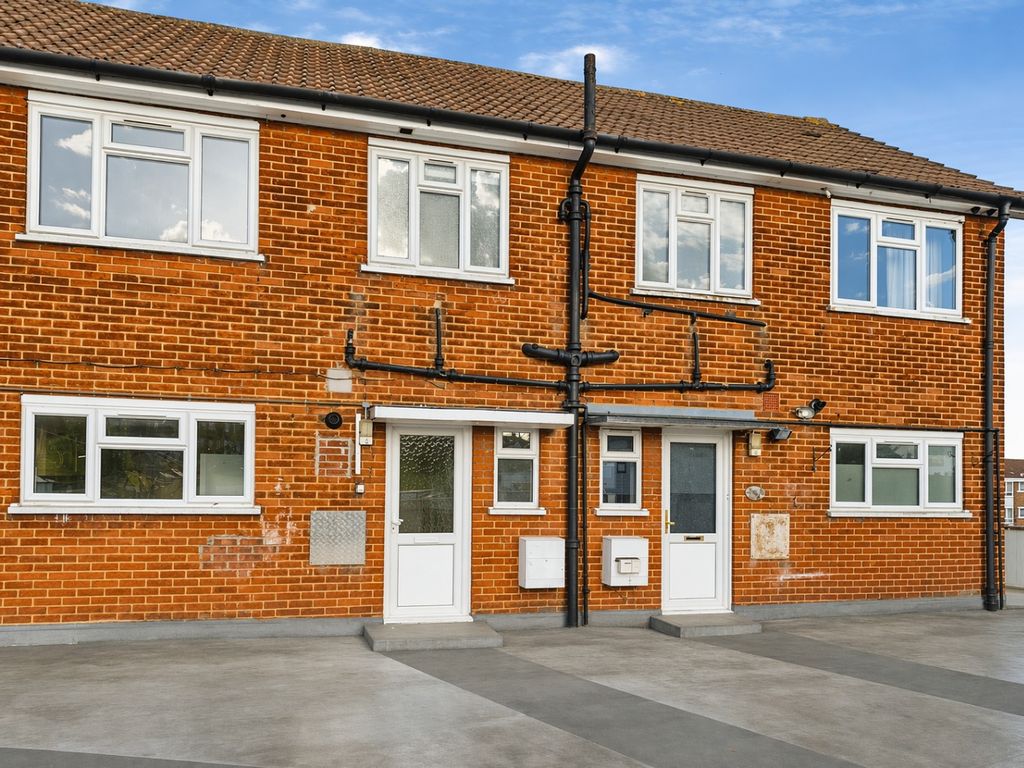 Property photo 1 of 9 5012190