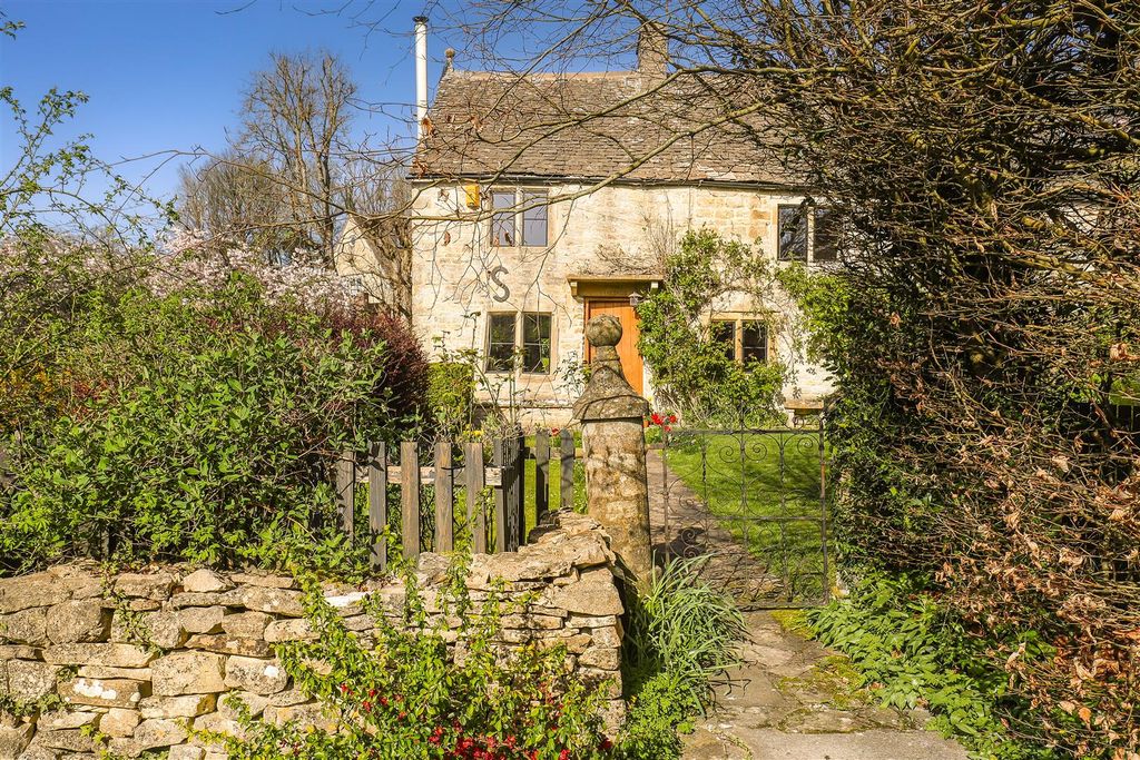 Property photo 1 of 44 Ph24_6501138.Jpg