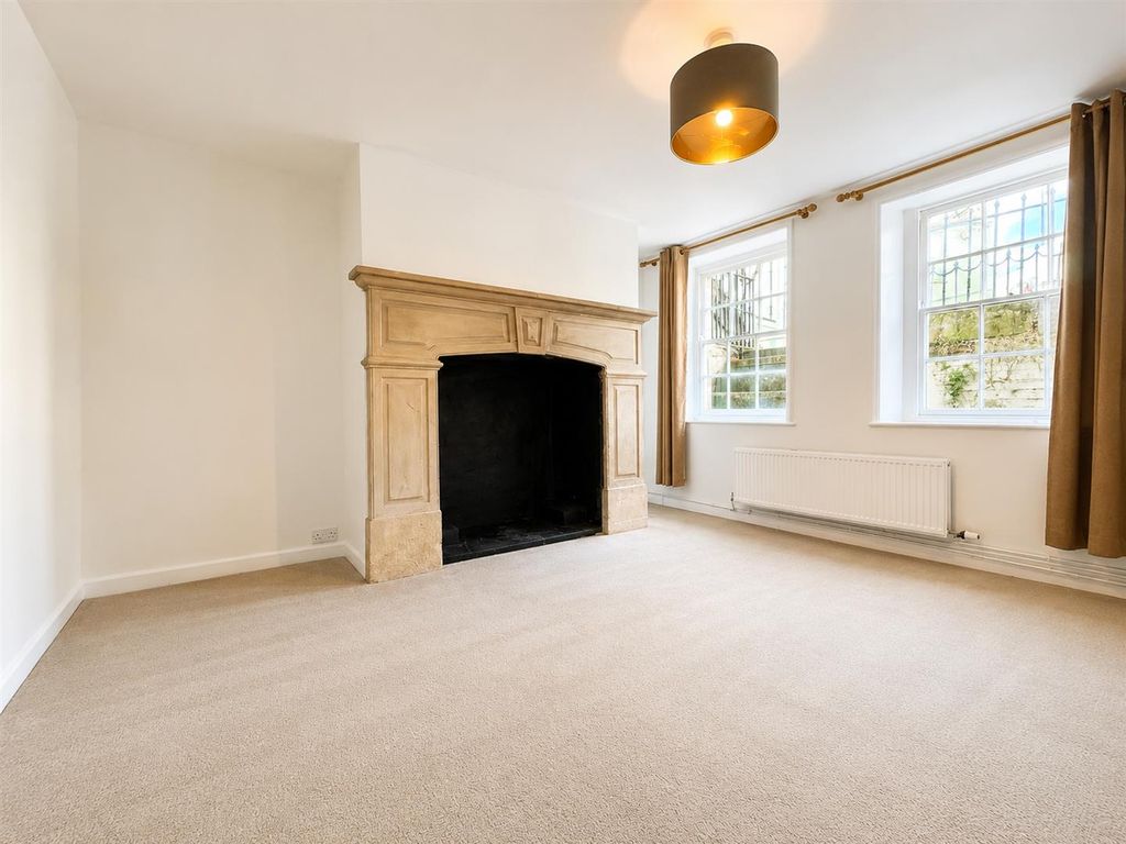 Property photo 3 of 5 Sitting Room