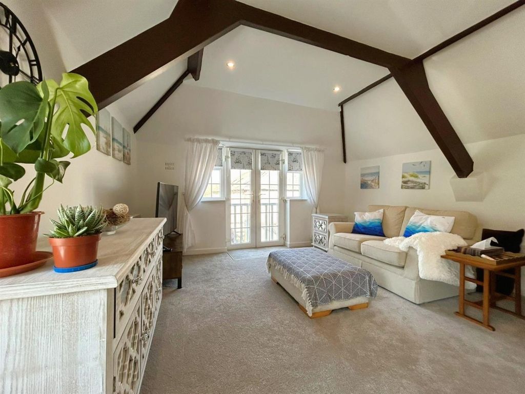 Property photo 2 of 11 Img_5378.Jpeg