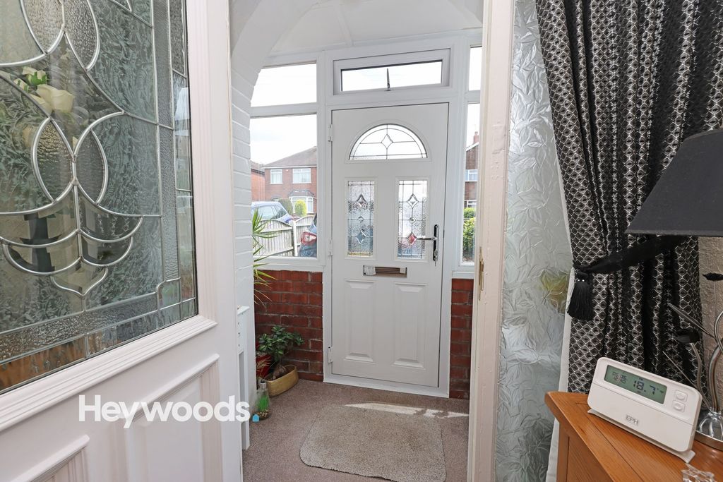 Property photo 3 of 30