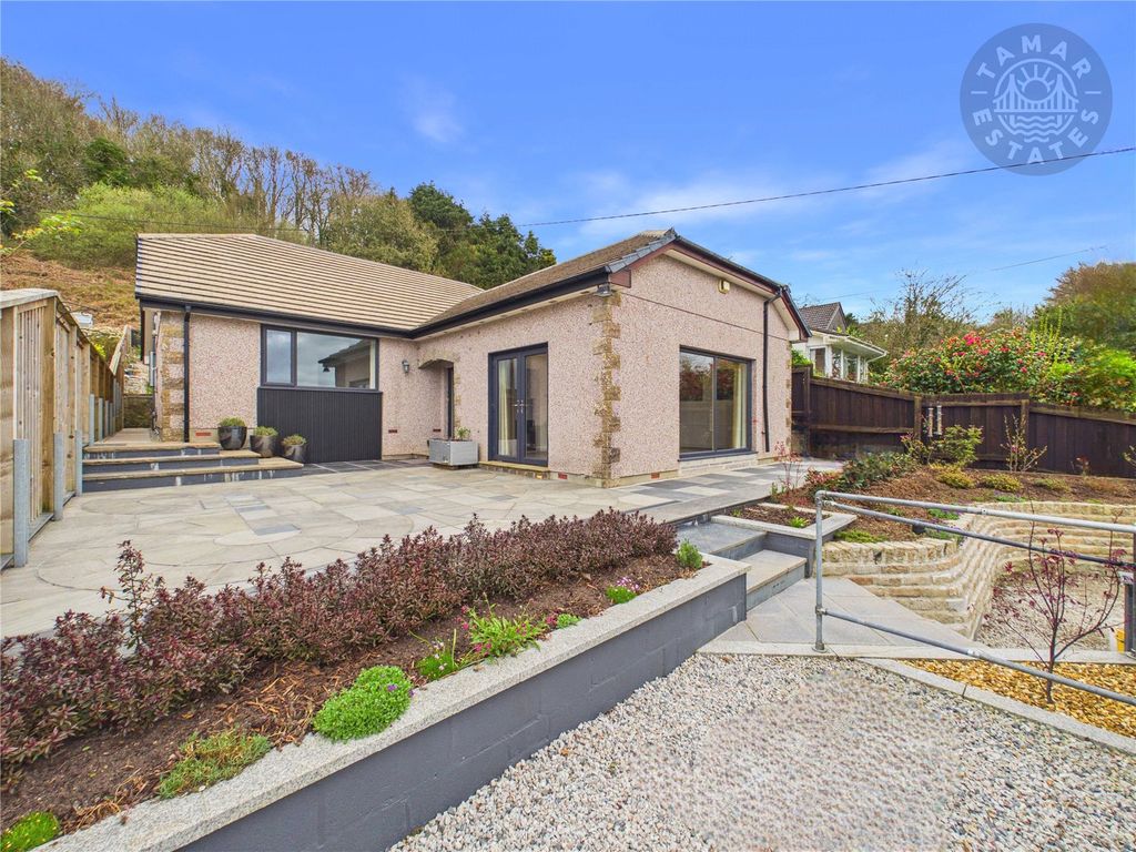 Property photo 1 of 23 Front Aspect