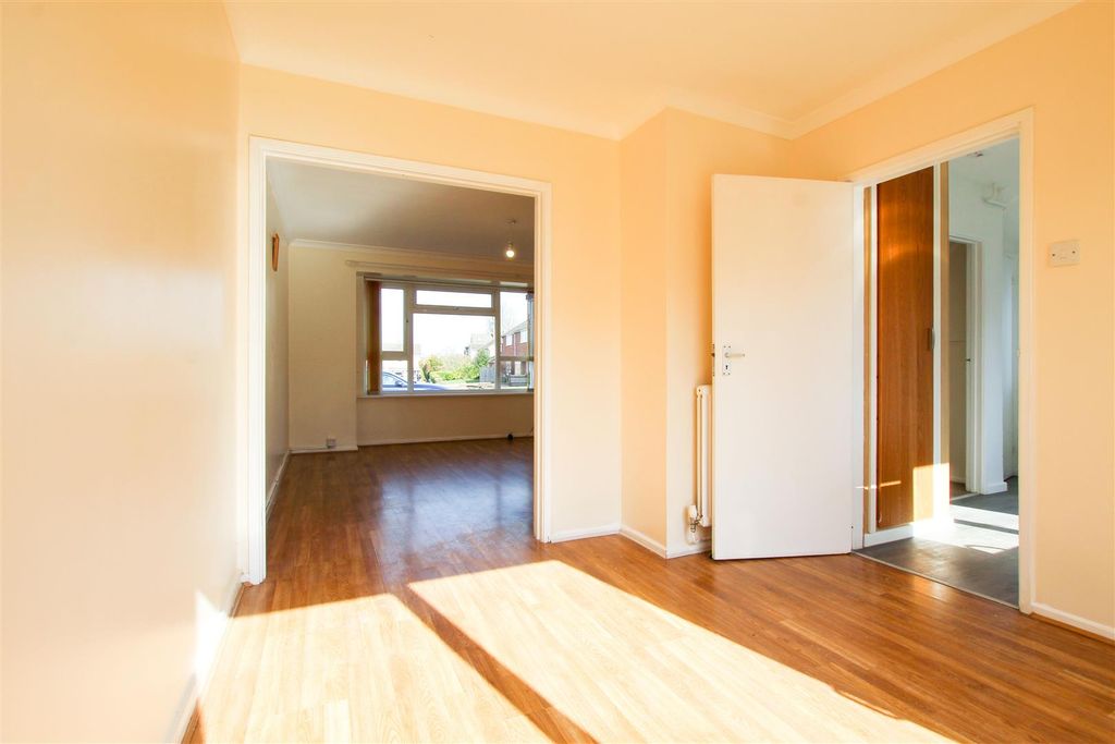 Property photo 3 of 13 Img_4393.Jpg