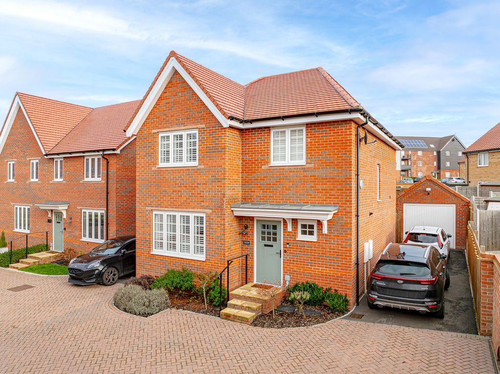 Property photo 1 of 29