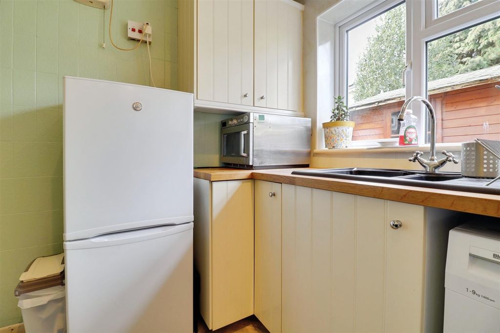 Property photo 3 of 17 9B5309Ea-Img_2495-Img_2497.Jpg