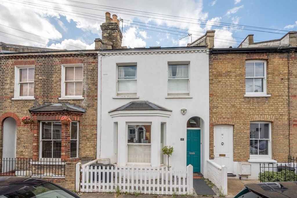 Property photo 1 of 10