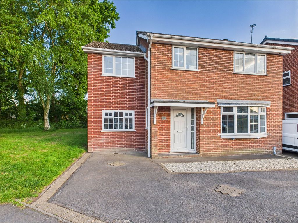 Property photo 2 of 35