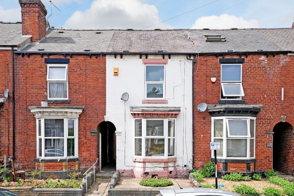 Property photo 1 of 23