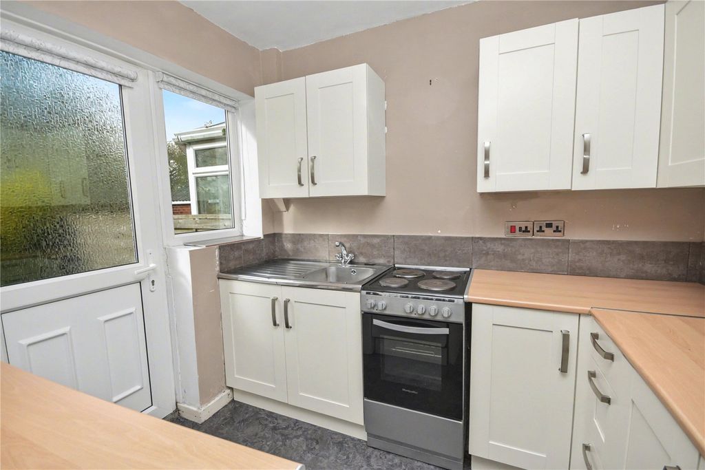 Property photo 2 of 12 Picture No. 12