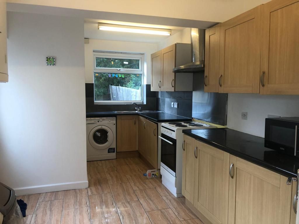 Property photo 3 of 4