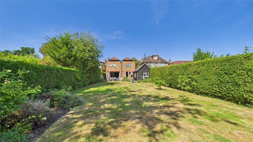 Property photo 2 of 23 Picture No. 34