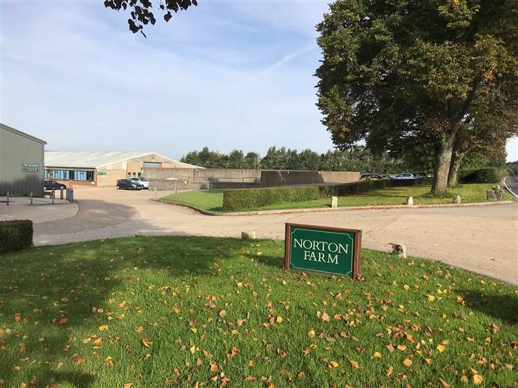 Property photo 2 of 6