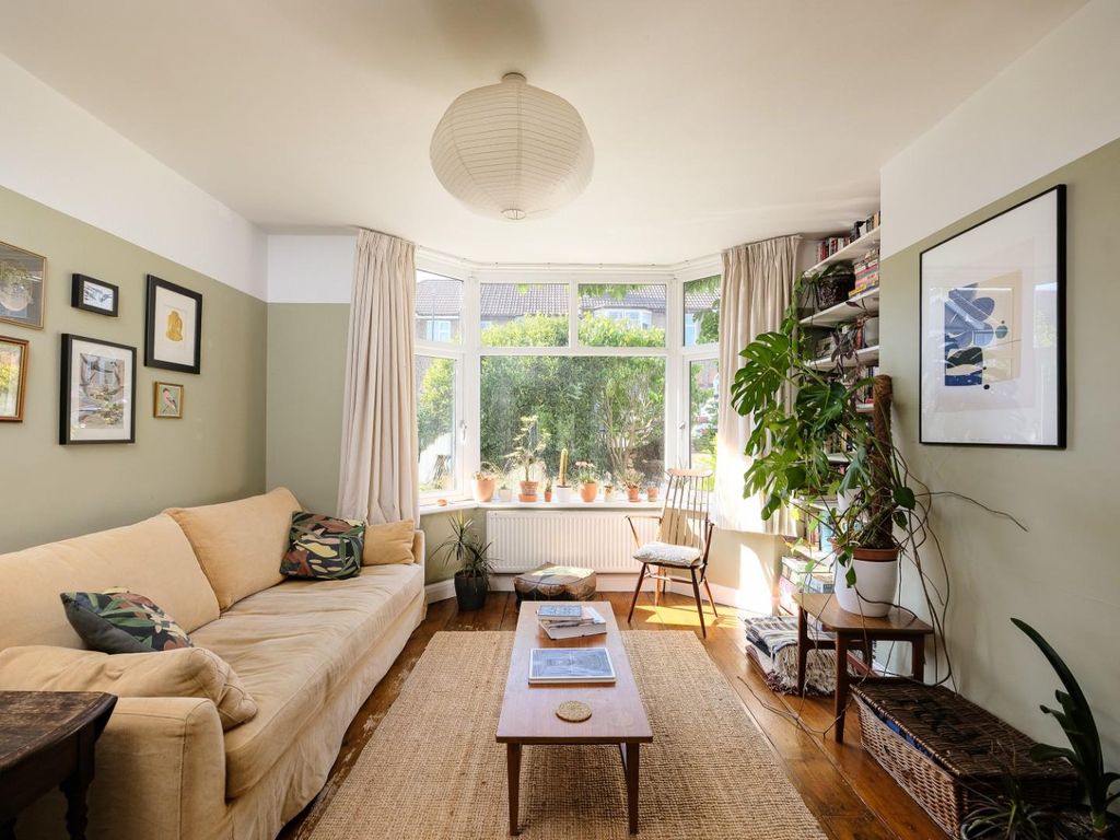 Property photo 3 of 30 Cnr59155.Jpg
