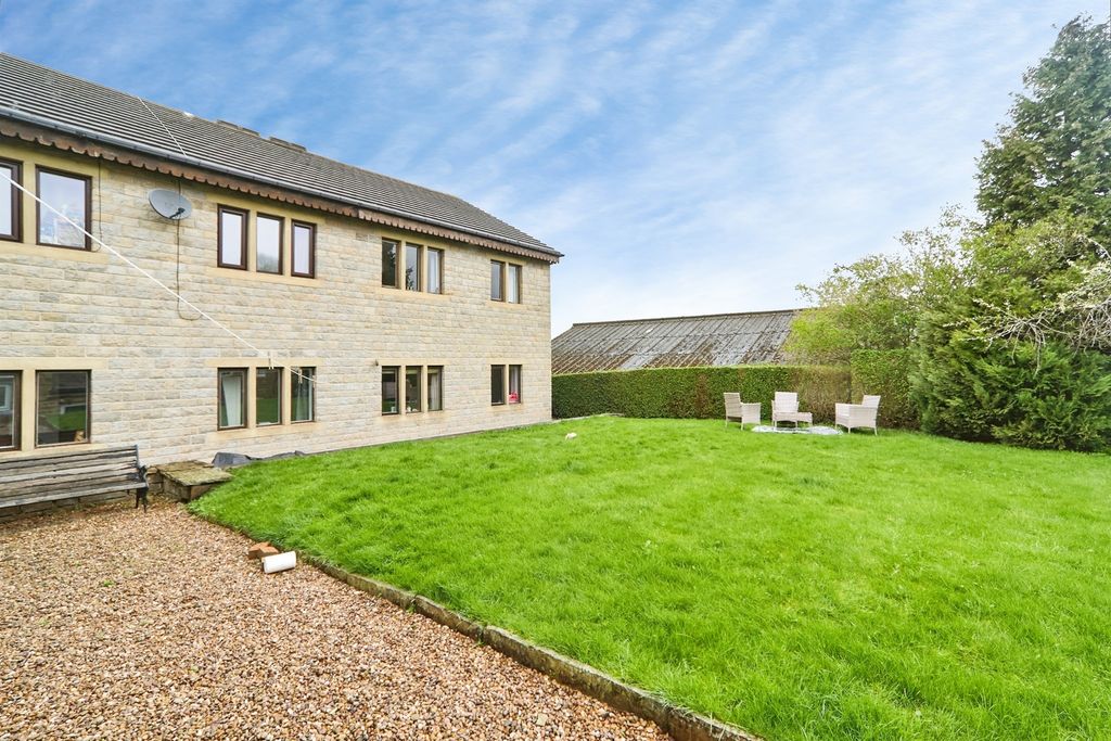 Additional image 15 of 2 bed flat for saleHollings Street, Bingley BD16