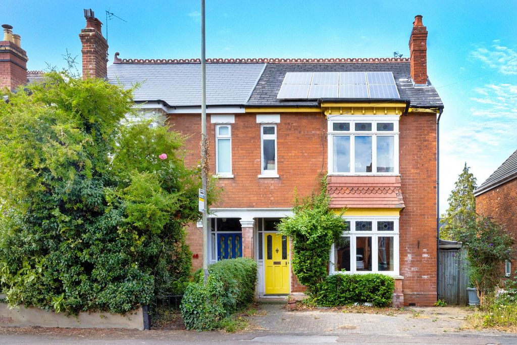 Property photo 1 of 16