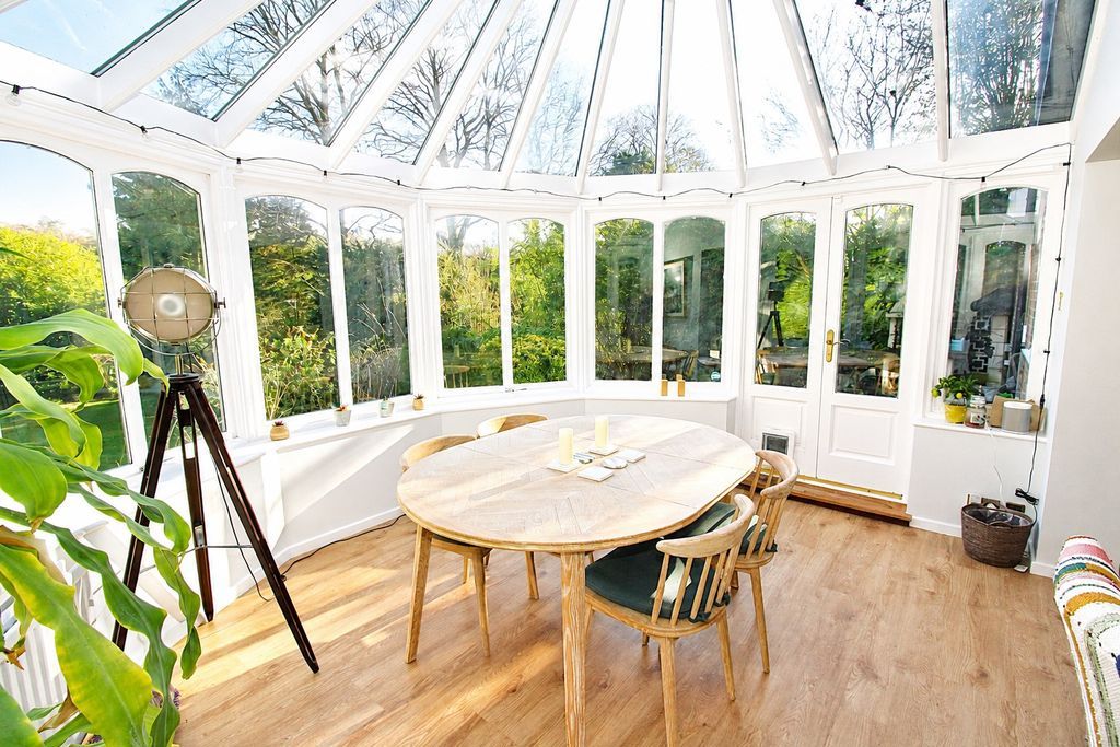 Additional image 5 of 5 bed detached house for saleCourt Hill, Chipstead, Coulsdon CR5