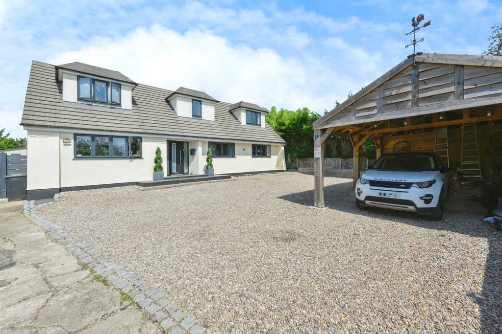 Property photo 1 of 24