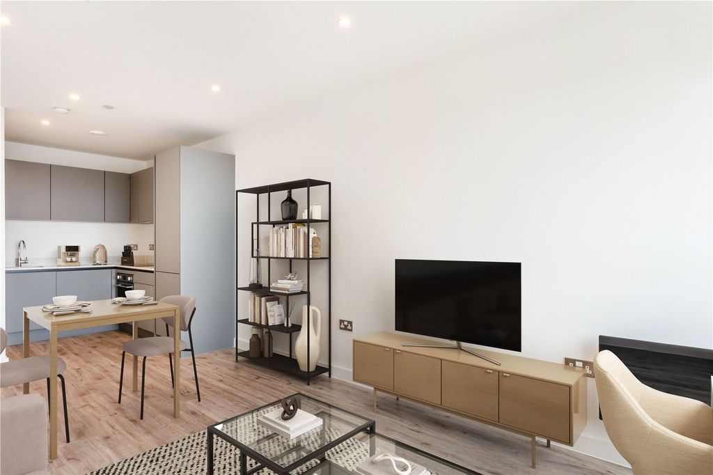 Property photo 1 of 8 Picture No. 12