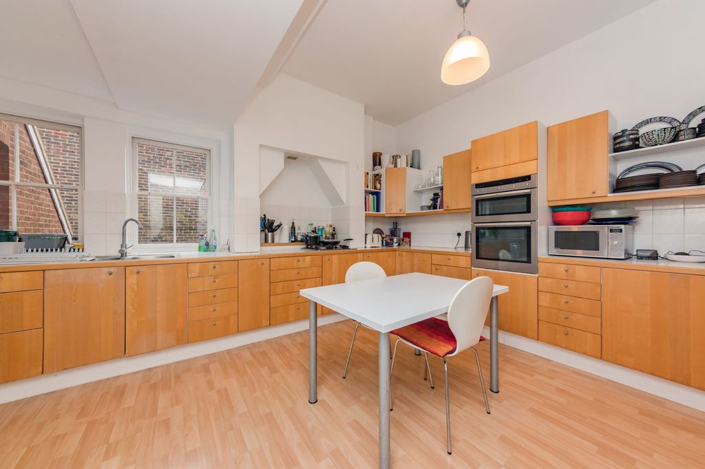 Additional image 7 of 7 bed semi-detached house for saleOffham Road, Lewes BN7