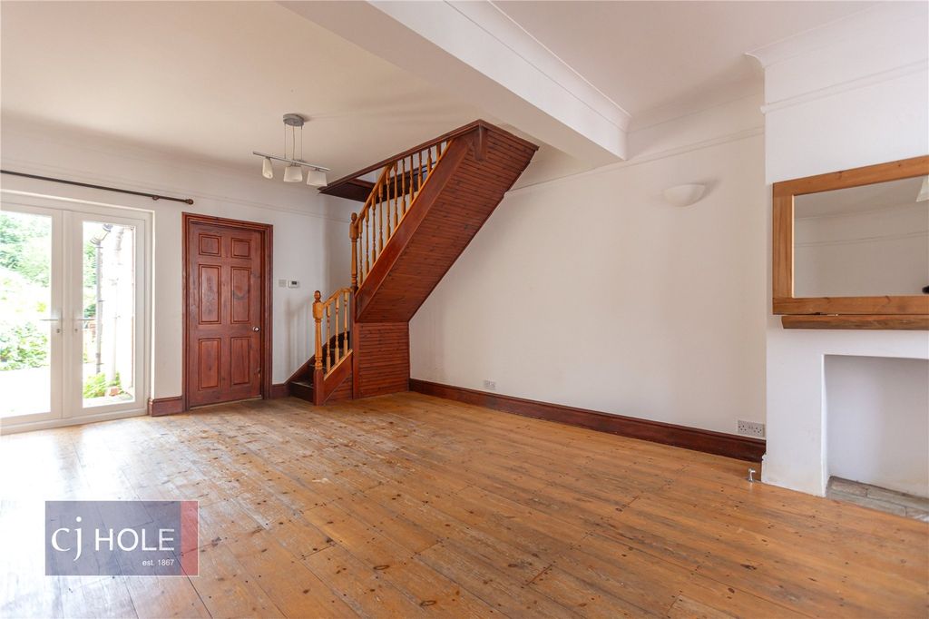 Property photo 3 of 13 Picture No. 16
