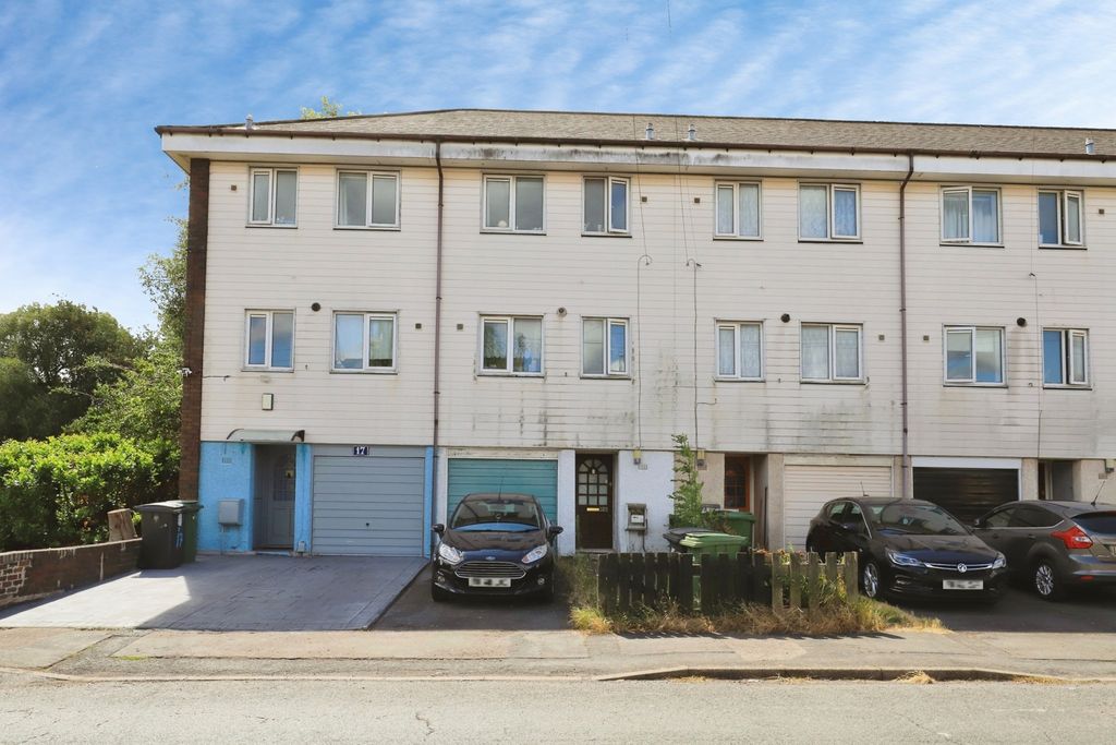 Property photo 1 of 16 Pbox-Img.Jpg