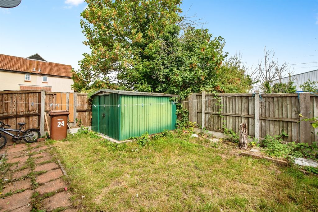 Property photo 2 of 14
