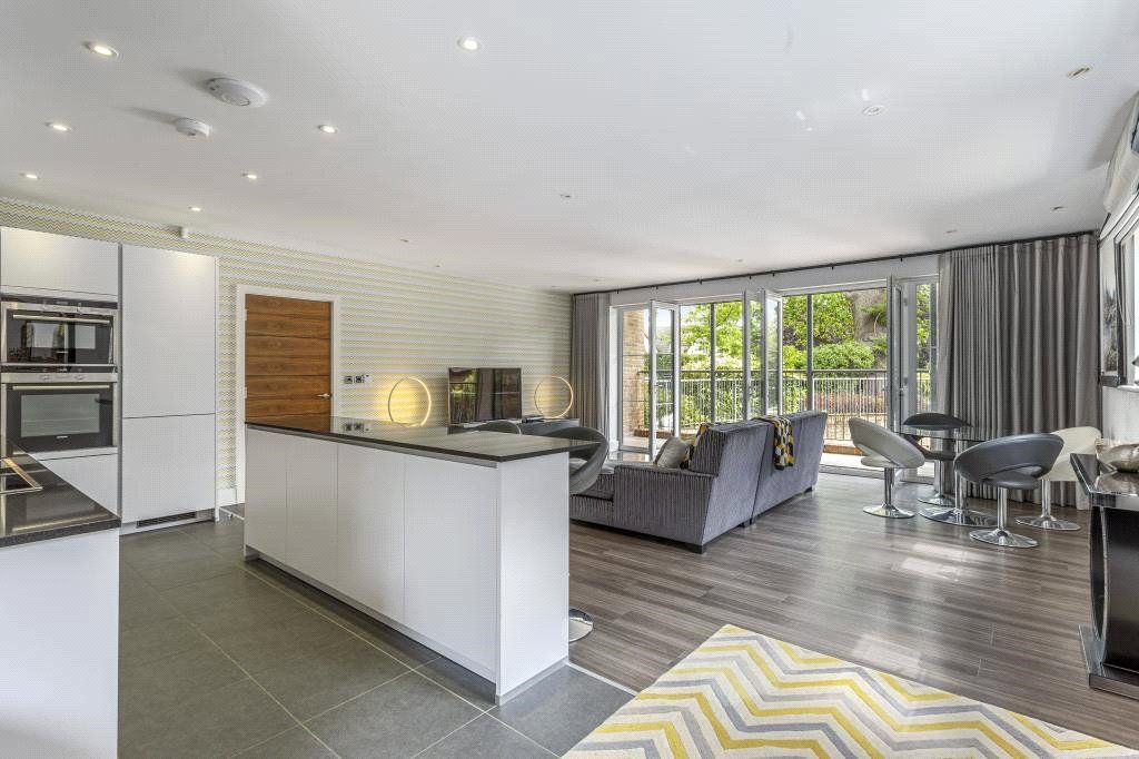 Property photo 3 of 14 Sitting Room/Kitchen