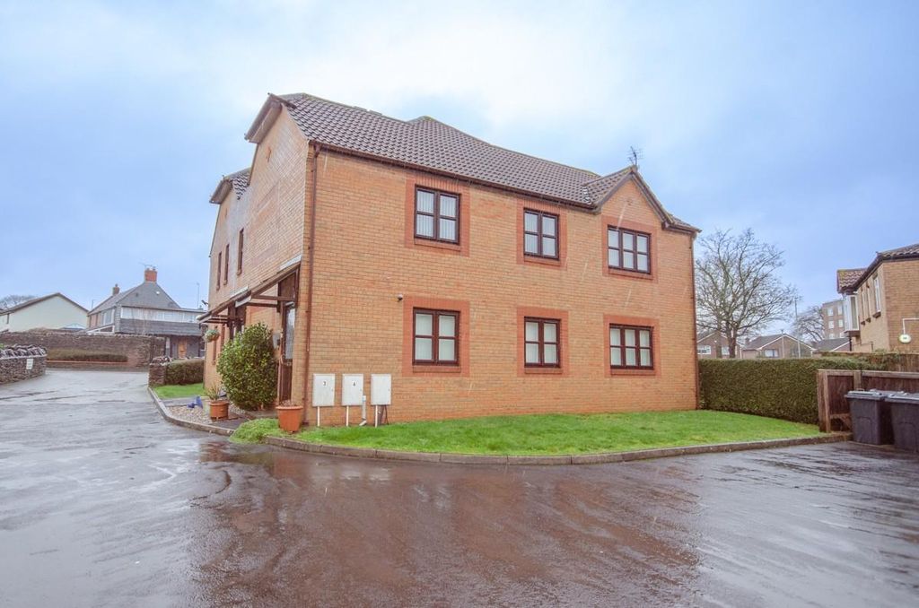 Property photo 1 of 11 Front Main.Jpg