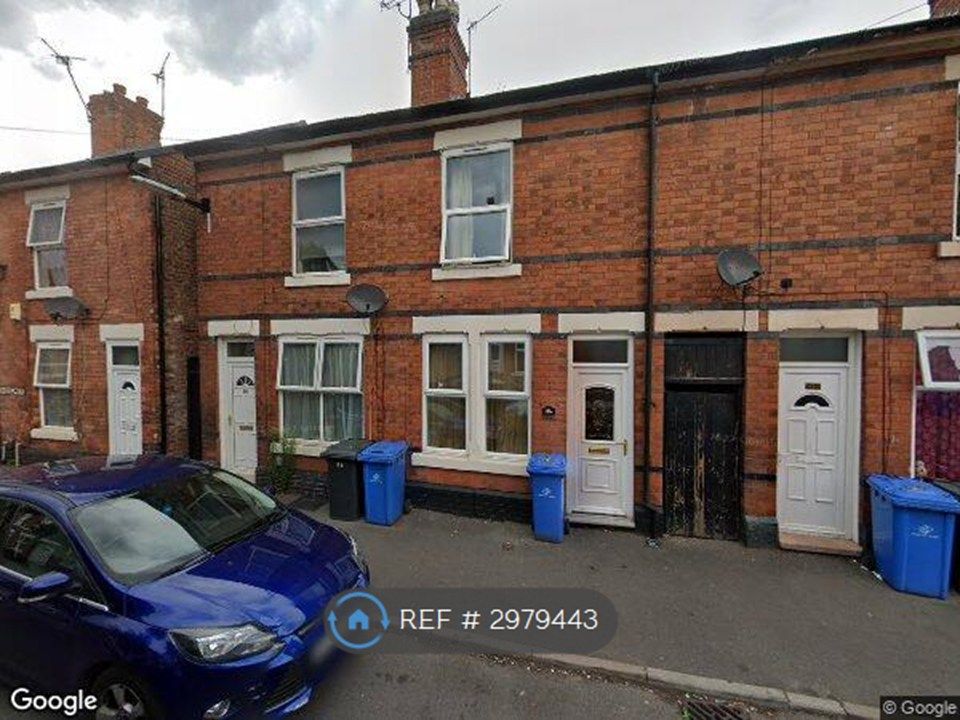 Property photo 1 of 18
