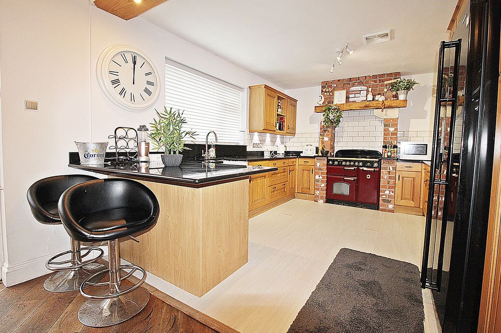 Property photo 3 of 35 Kitchen-Diner