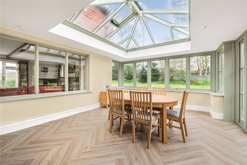 Property photo 2 of 28 Orangery