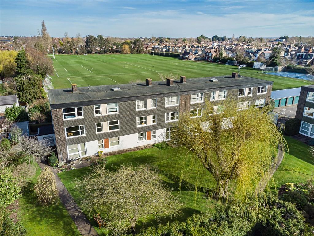 Property photo 1 of 16 2_74674.Jpg