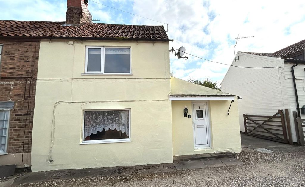 Property photo 1 of 16