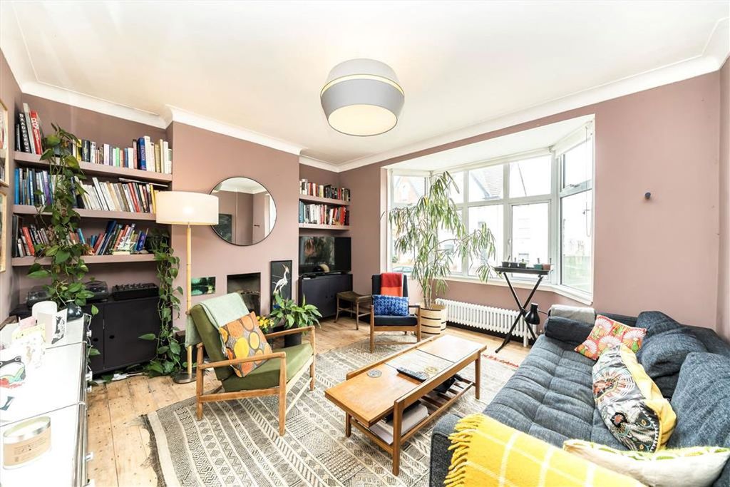 Property photo 2 of 9