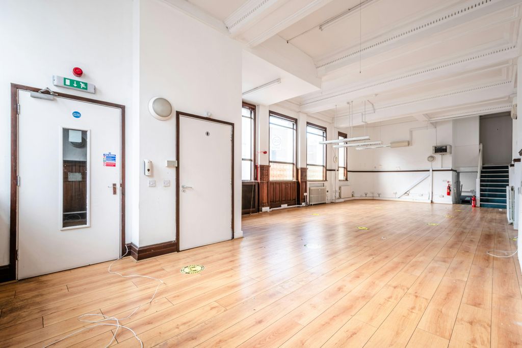 Property photo 1 of 19 Commercial Rd 595597  Low Res 4.Jpg