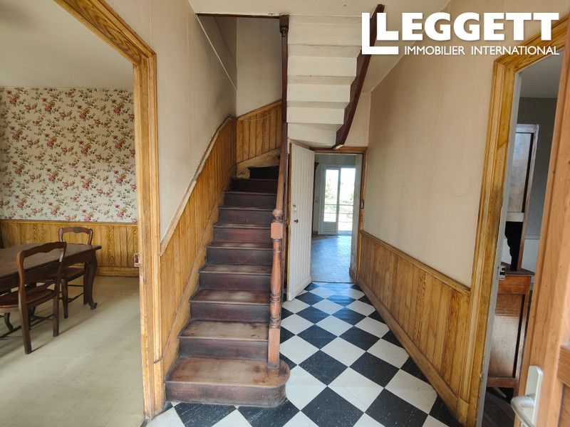 Property photo 3 of 10