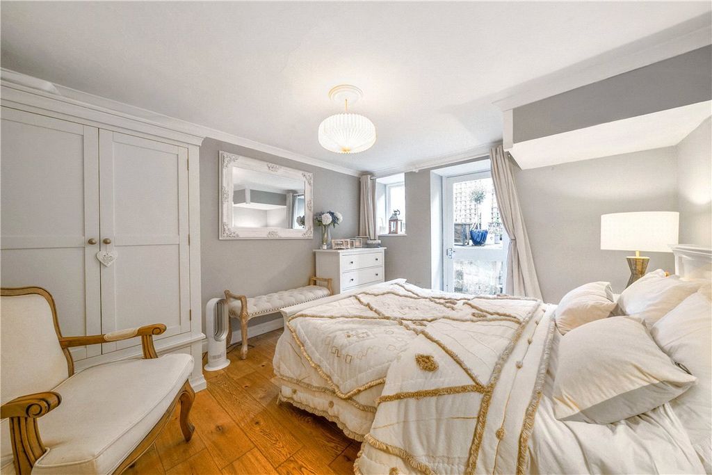 Property photo 3 of 12 Picture No. 08