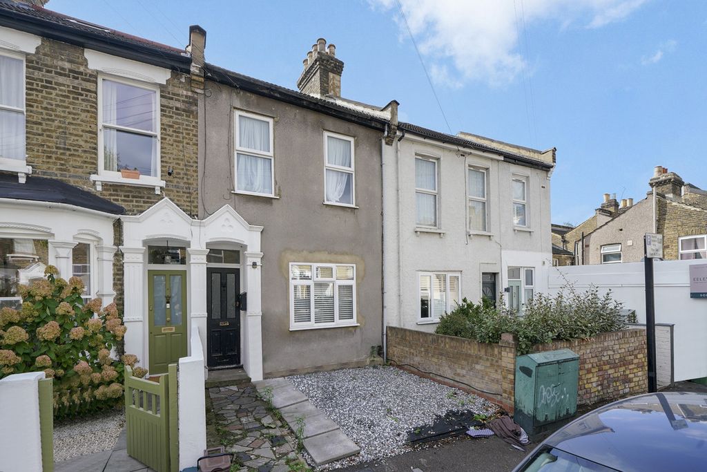 Property photo 1 of 14
