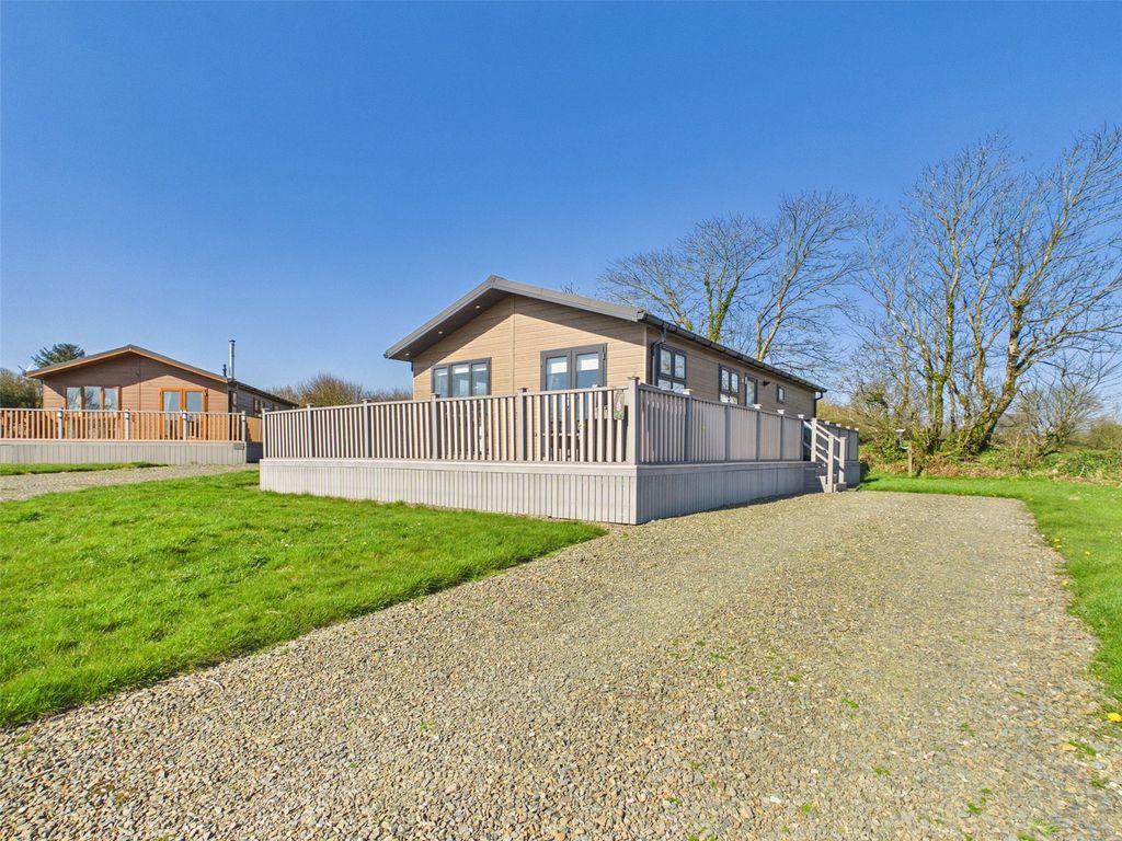 Property photo 1 of 12 Picture No. 01