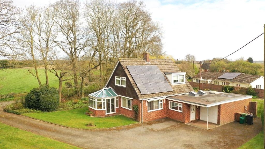 Property photo 1 of 33 Picture No. 50