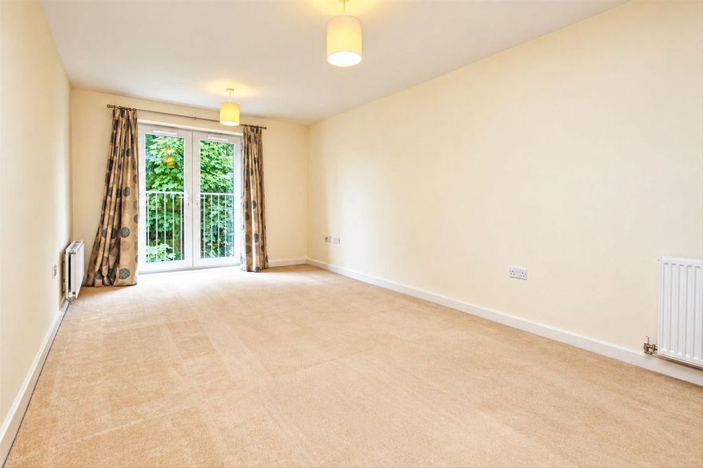 Property photo 2 of 4