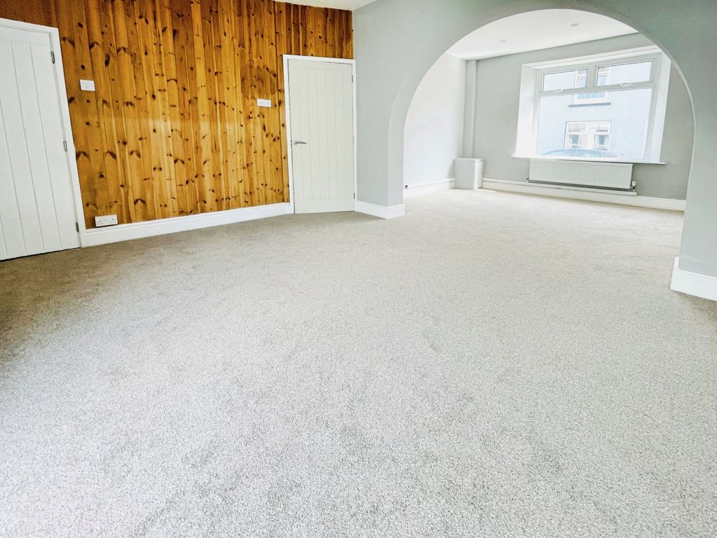 Property photo 3 of 13 Living Area