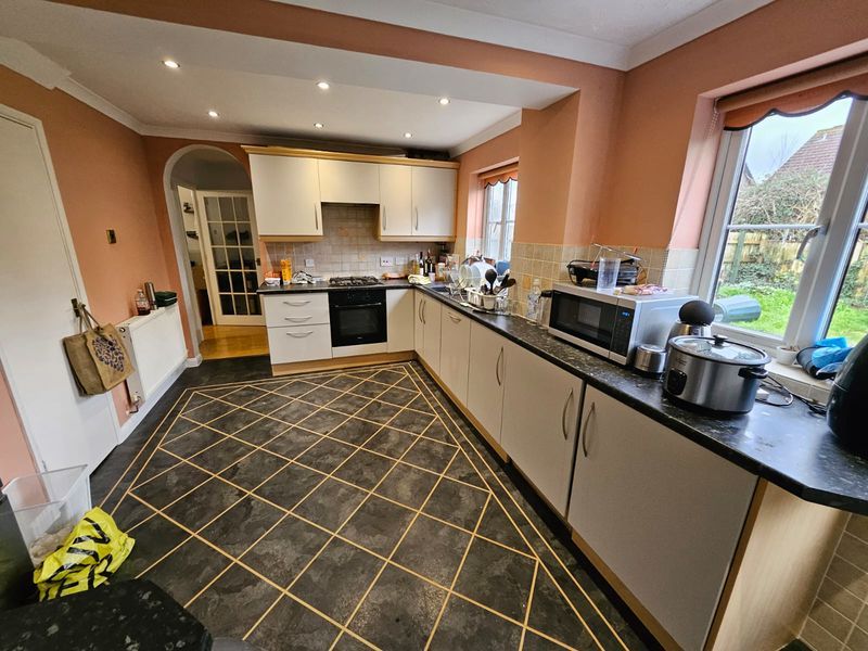 Property photo 2 of 17 Photo 7